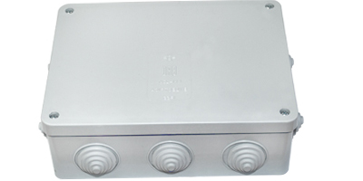 Коробка монтажная для наружной разводки провода, восемь вводов. IP55, КМ-236